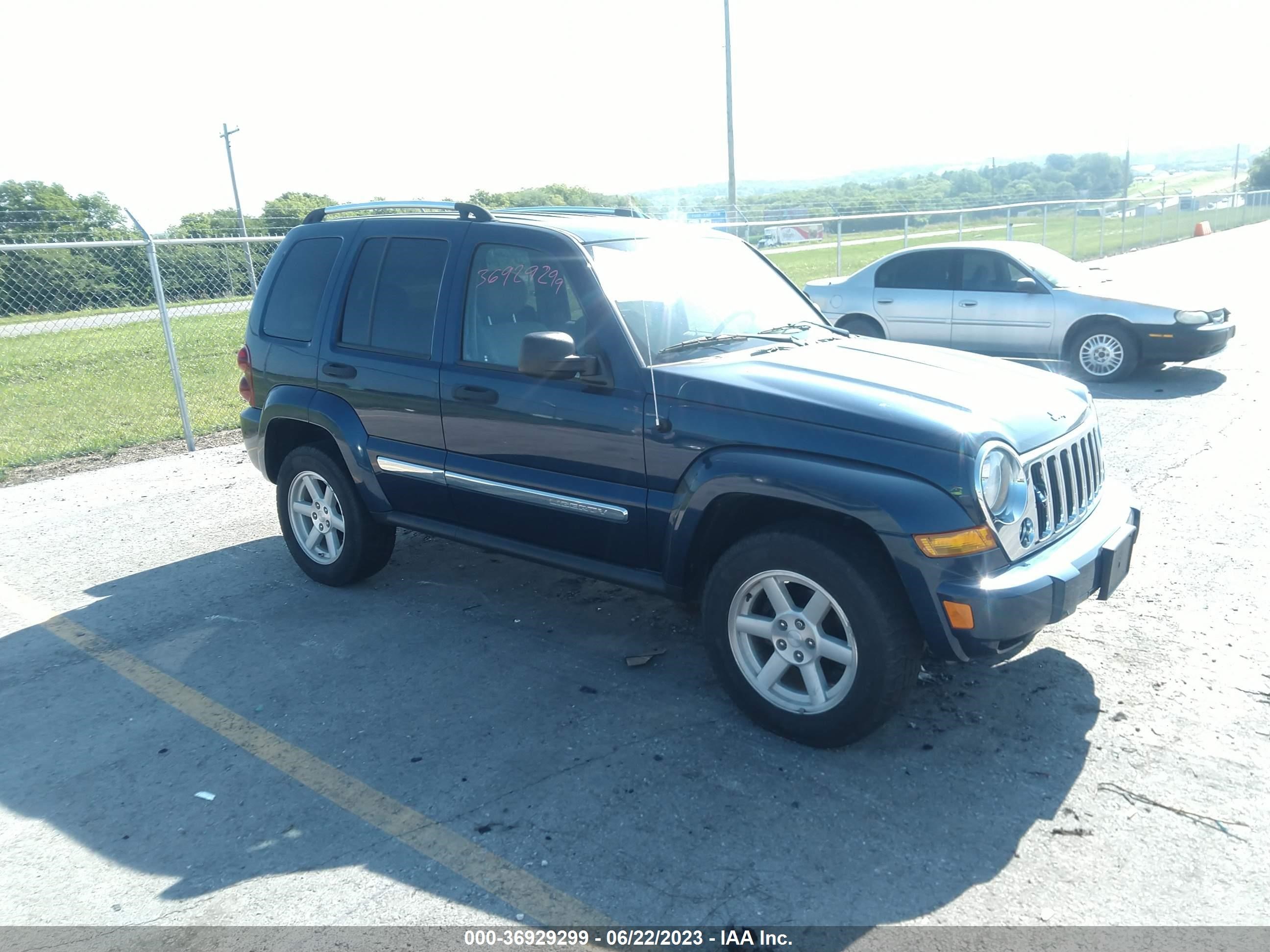 jeep liberty (north america) 2005 1j4gl58k05w539502