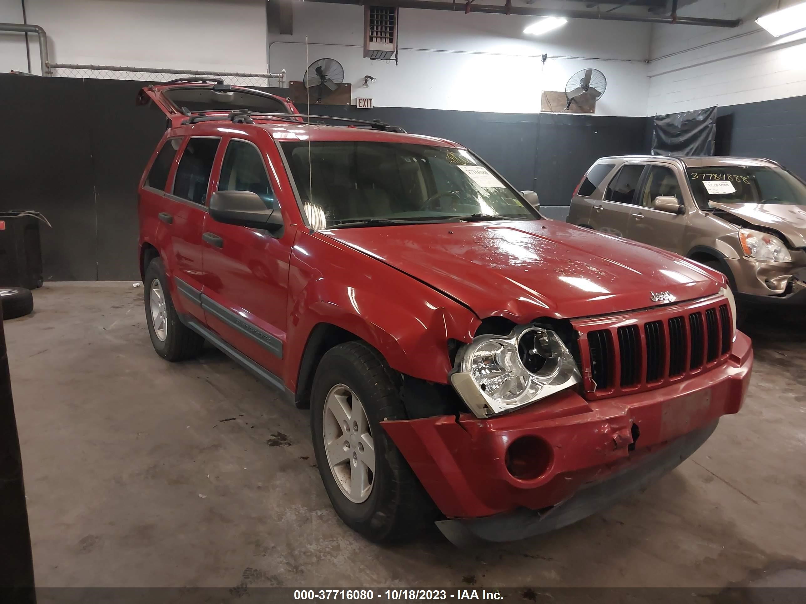 jeep grand cherokee 2005 1j4gr48k05c685666