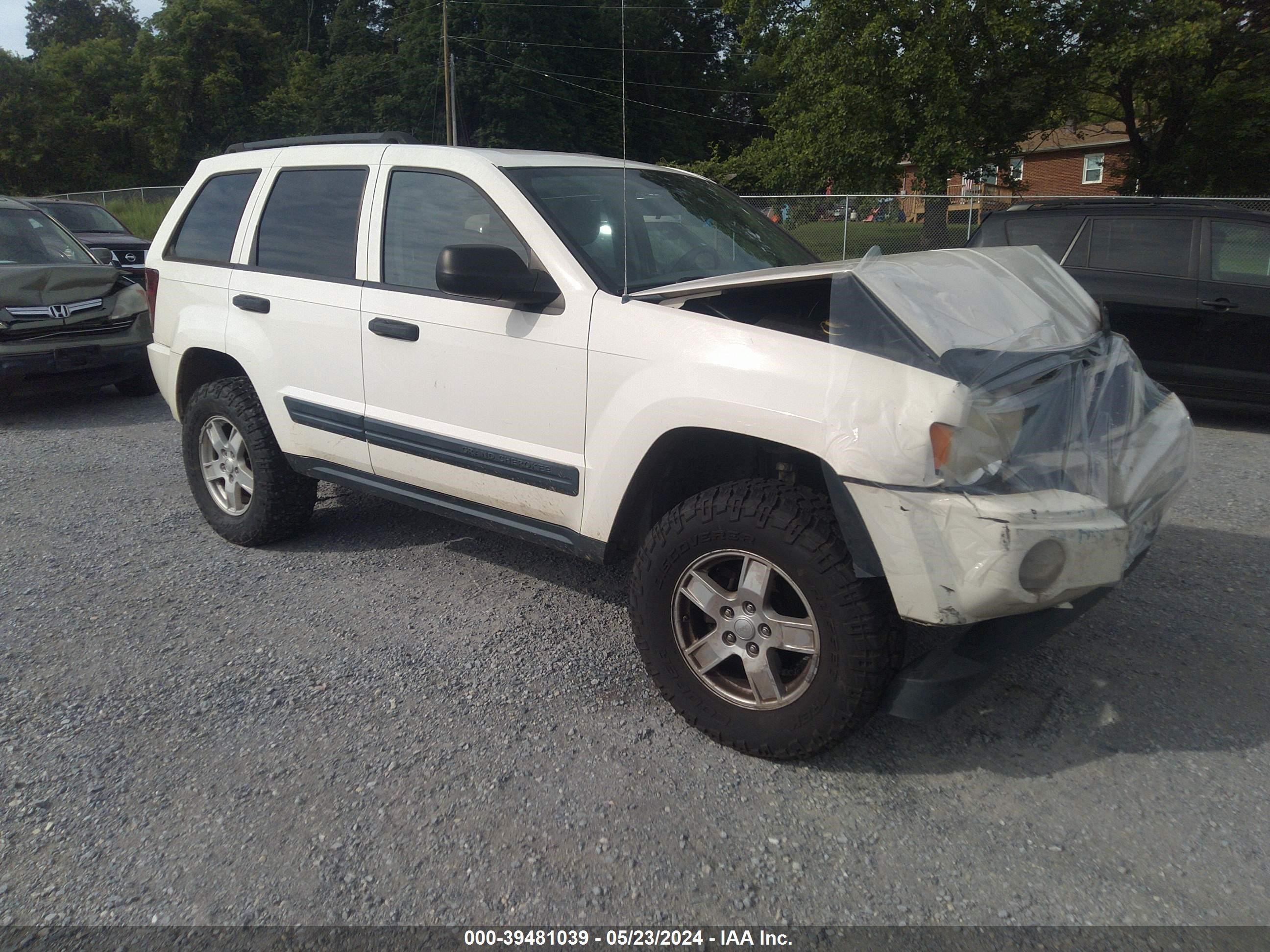 jeep grand cherokee 2005 1j4gr48k15c709392