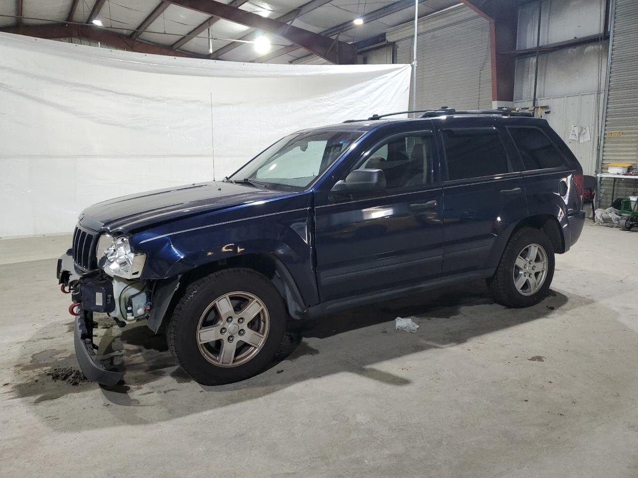 jeep grand cherokee 2005 1j4gr48k35c518279