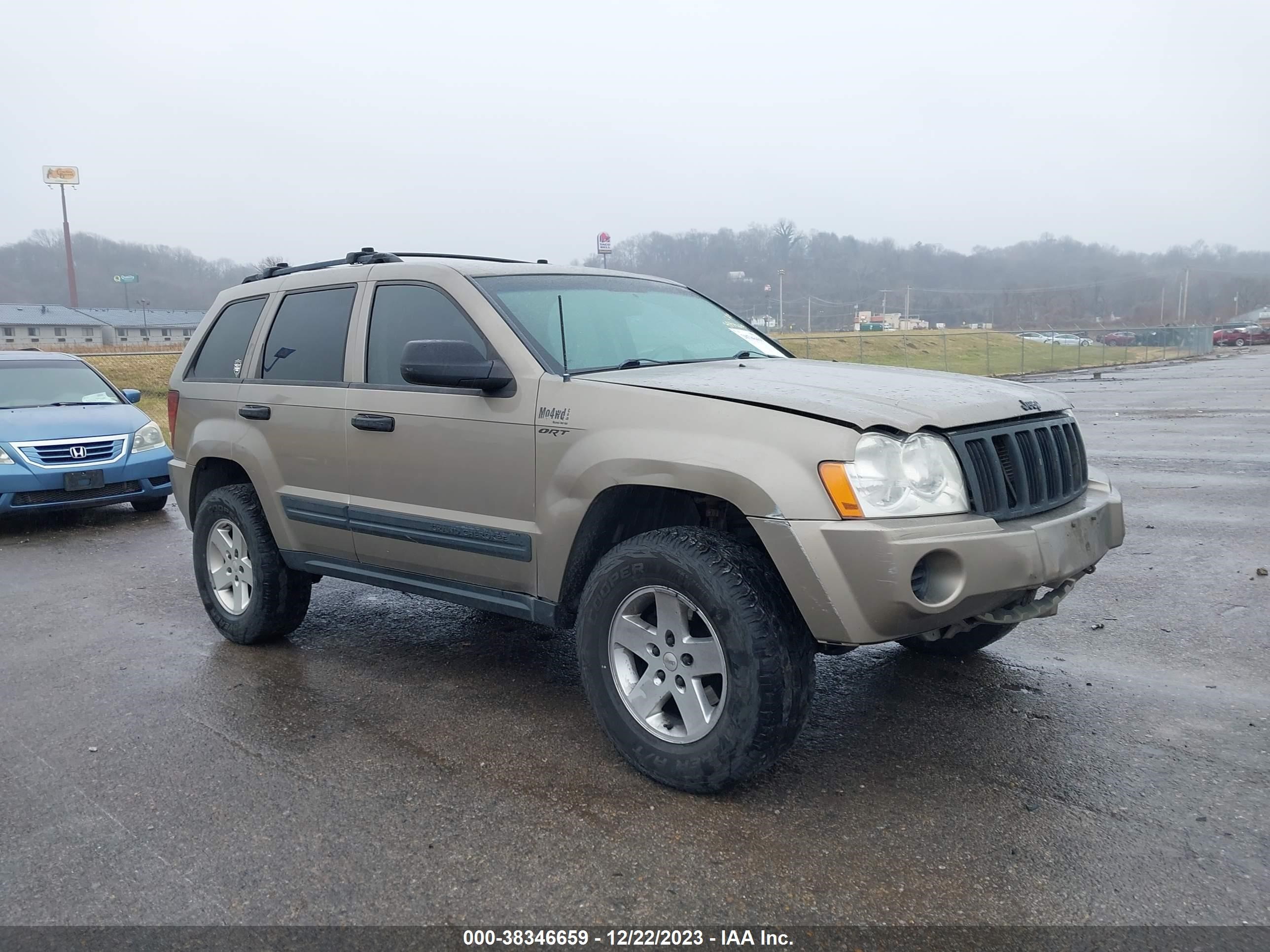 jeep grand cherokee 2005 1j4gr48k65c705709