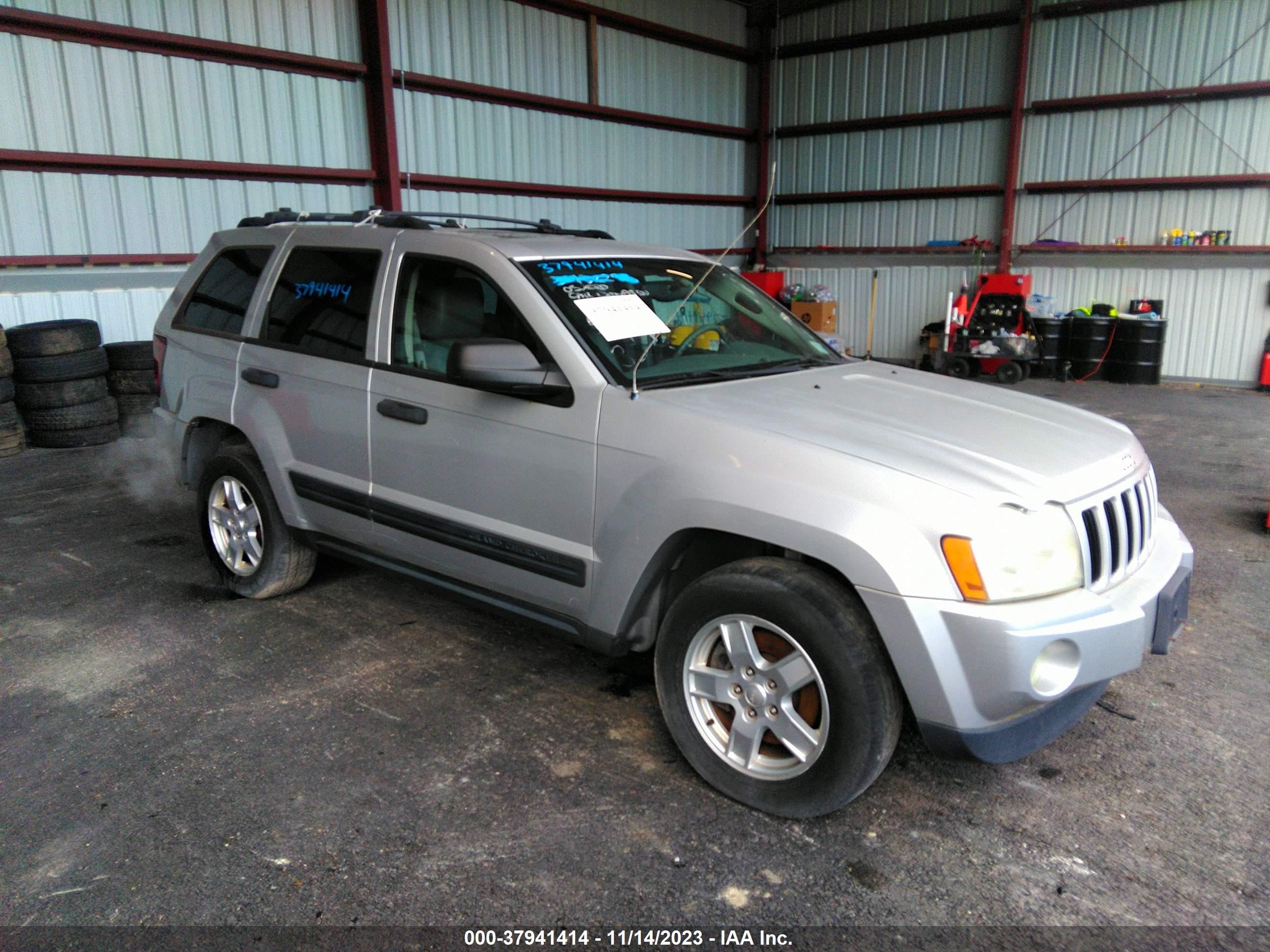 jeep grand cherokee 2005 1j4gr48kx5c518585