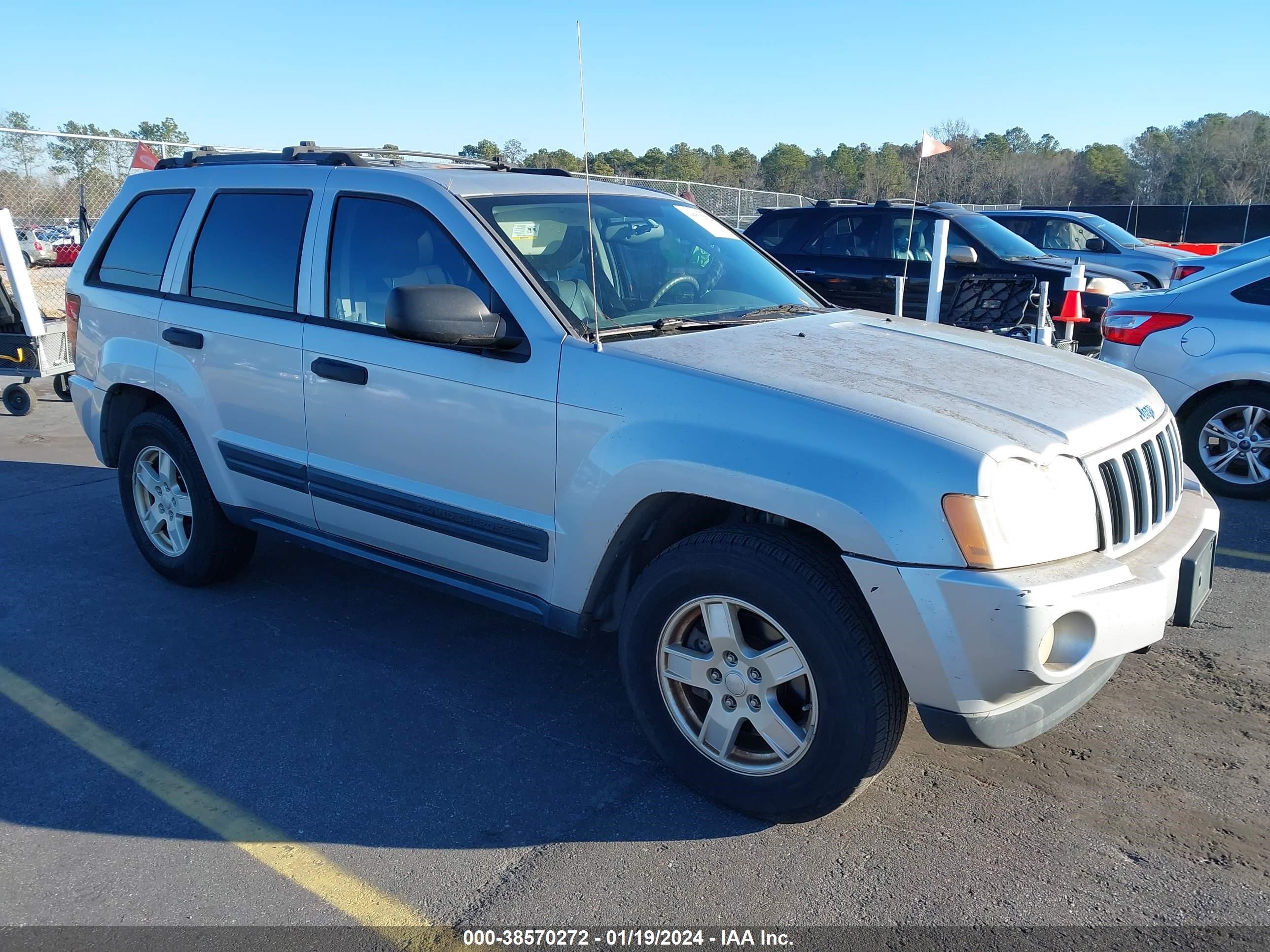 jeep grand cherokee 2005 1j4gs48k65c602715