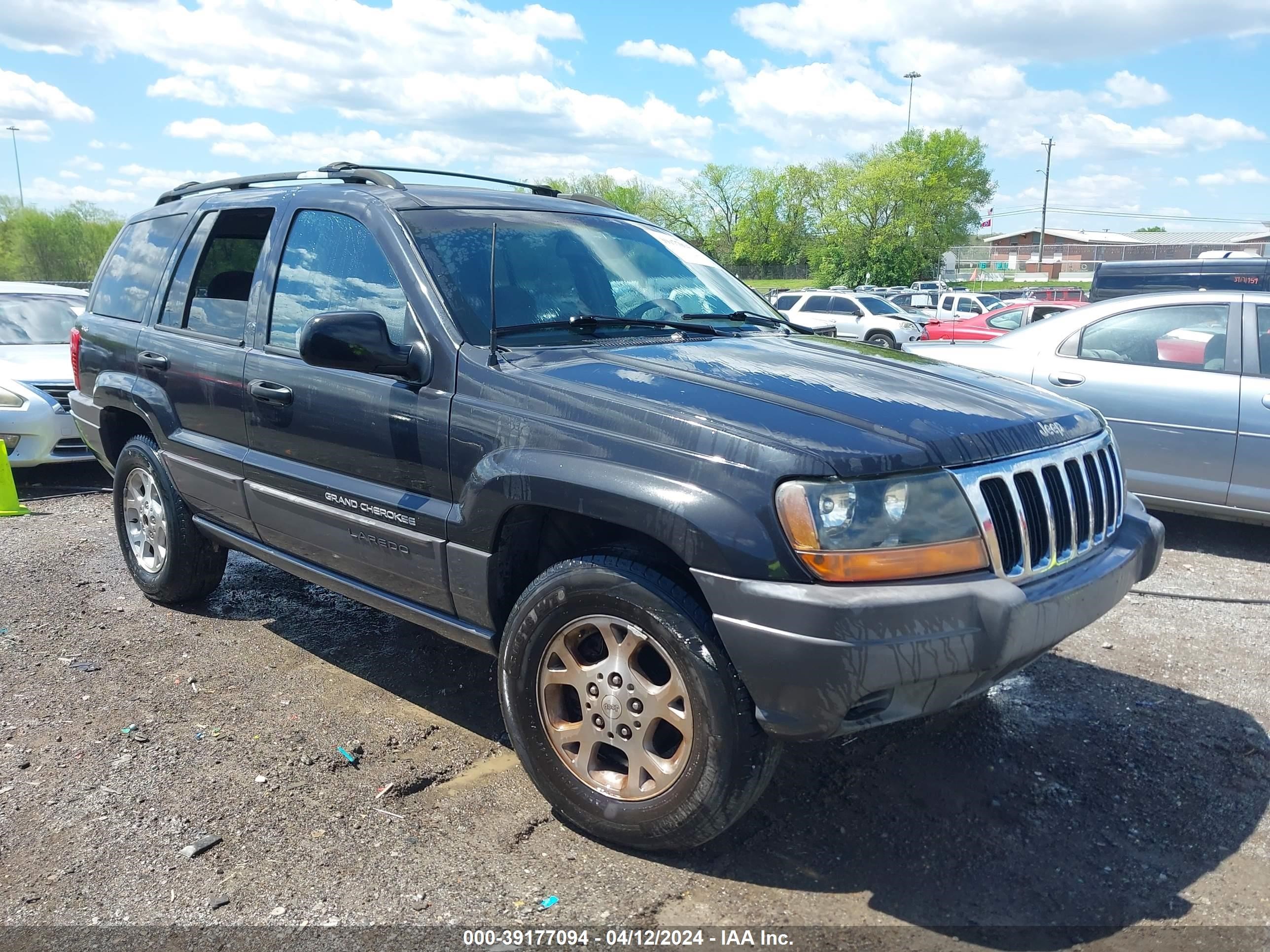 jeep grand cherokee 1999 1j4gw58n2xc785652