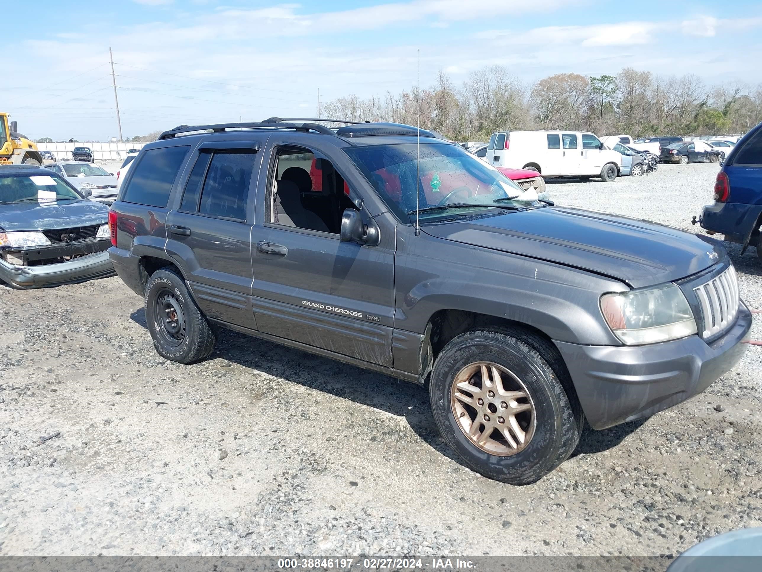 jeep grand cherokee 2004 1j4gx48s64c409366