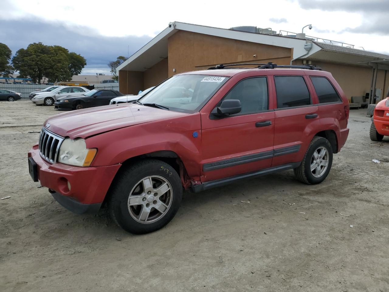 jeep grand cherokee 2005 1j4hr48n85c529437