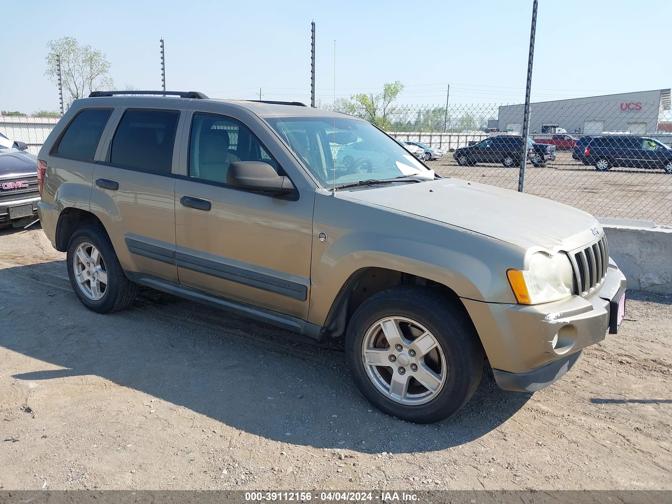 jeep grand cherokee 2005 1j4hr48n95c502473