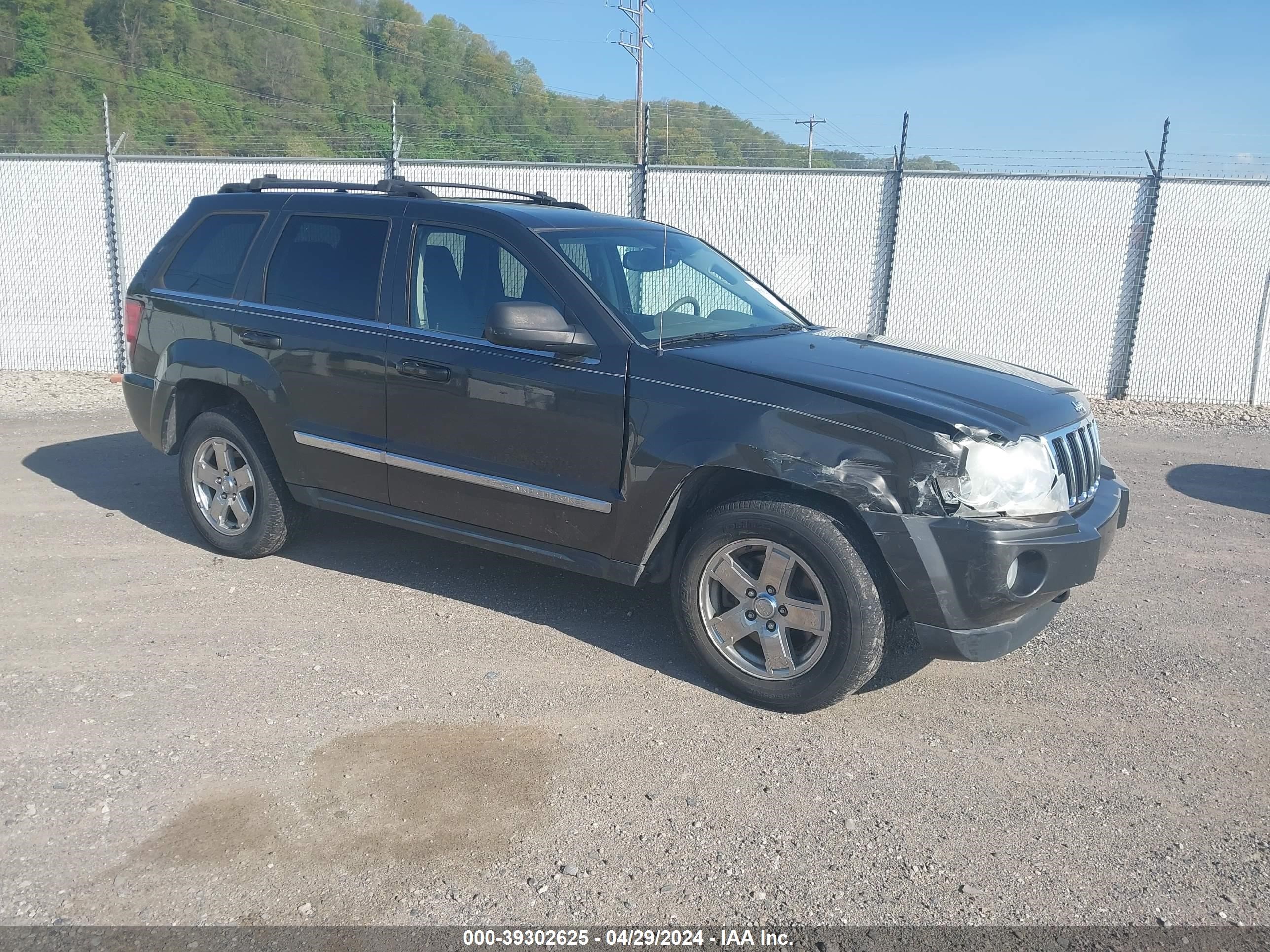 jeep grand cherokee 2005 1j4hr58215c532899