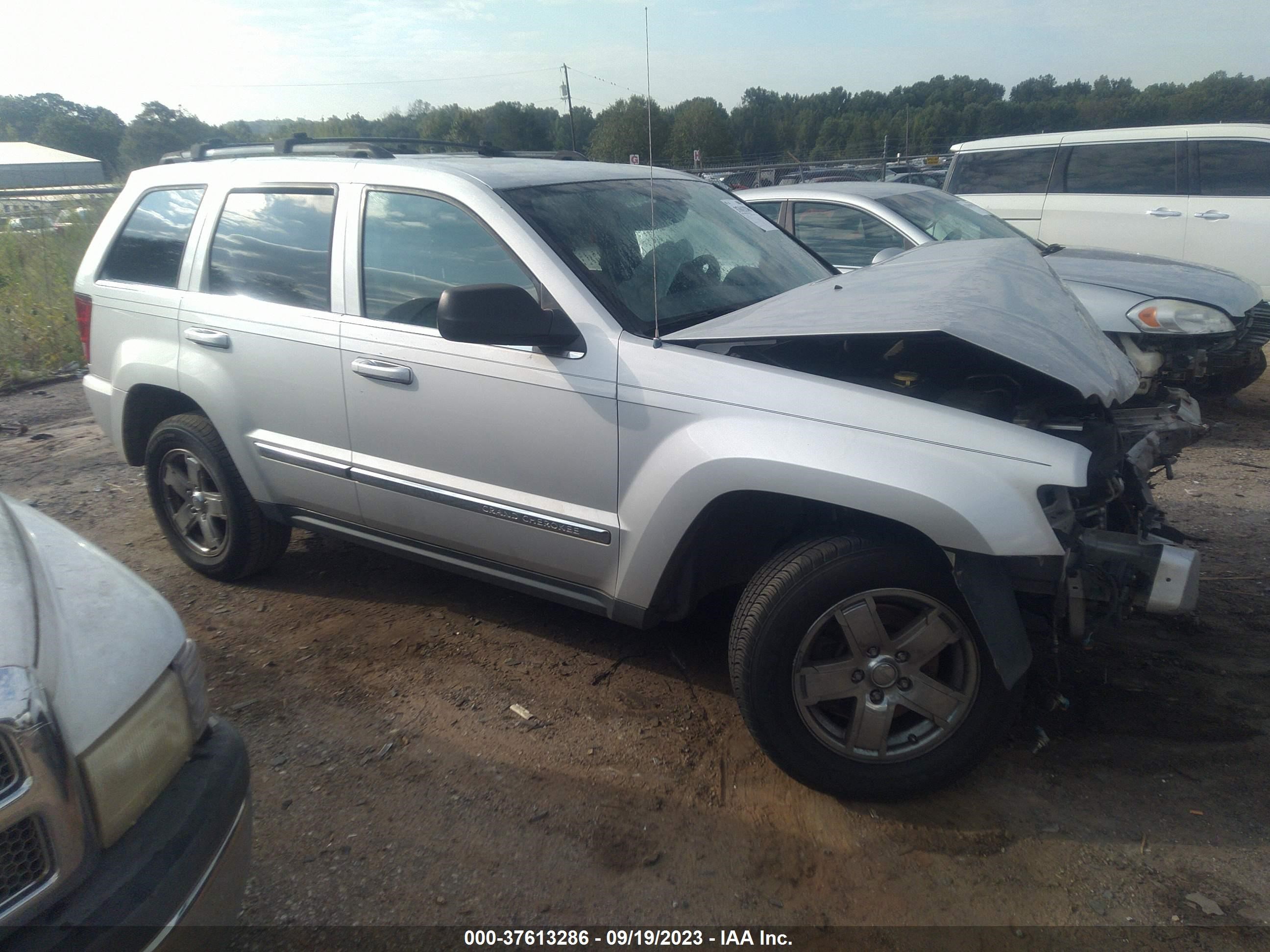 jeep grand cherokee 2005 1j4hs58n15c621595