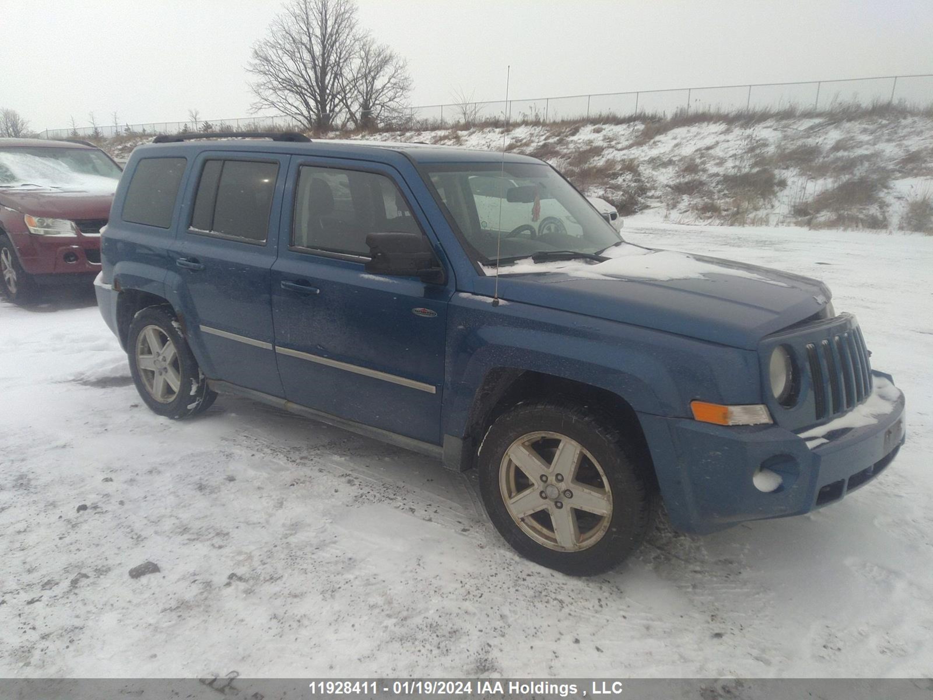 jeep liberty (patriot) 2010 1j4nf2gb1ad521398