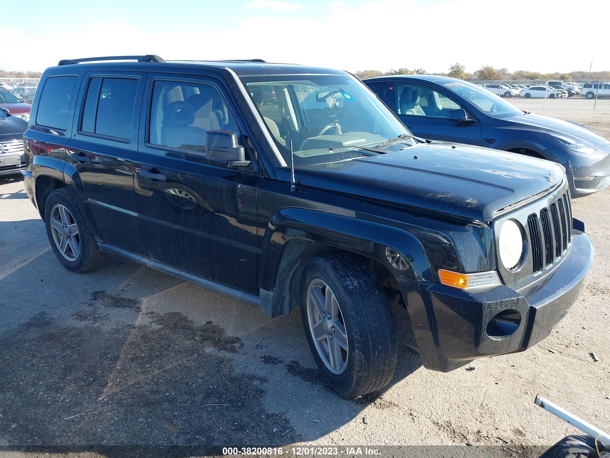 jeep liberty (patriot) 2008 1j8ft28w48d576094