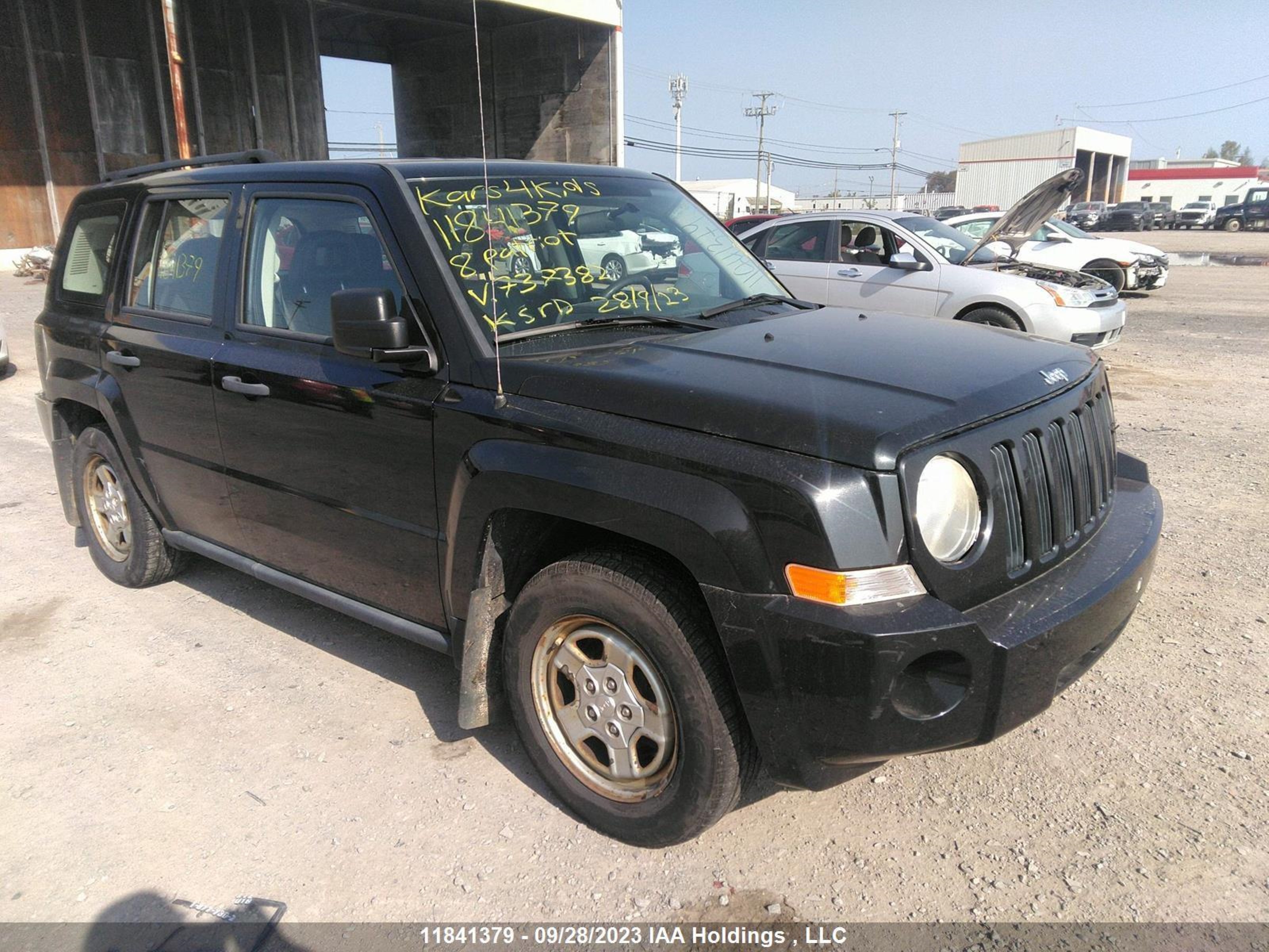 jeep liberty (patriot) 2008 1j8ft28w48d737382