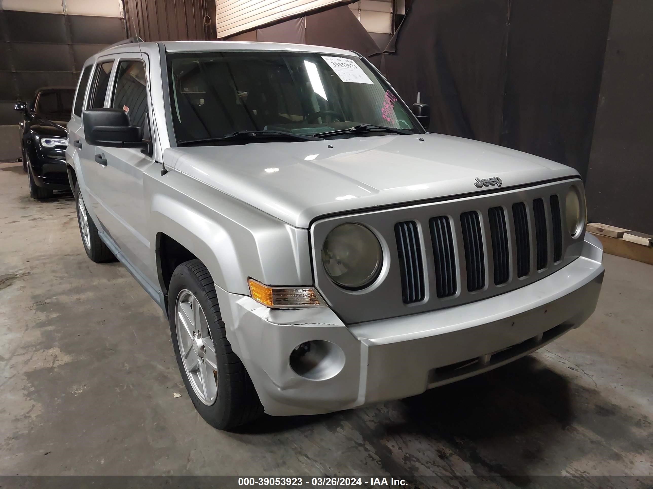 jeep liberty (patriot) 2008 1j8ft28w68d570314