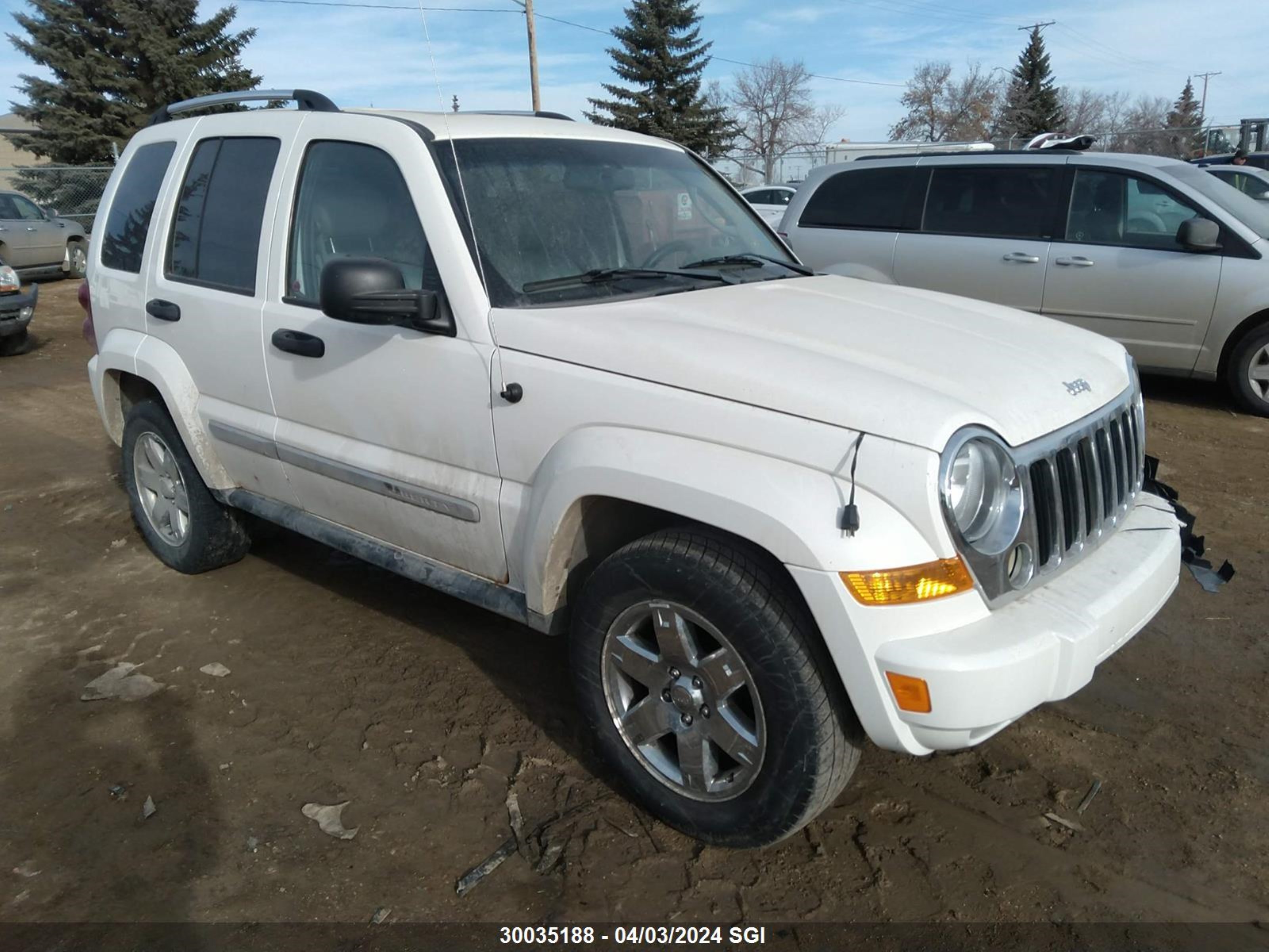 jeep liberty (north america) 2005 1j8gl58k05w590447