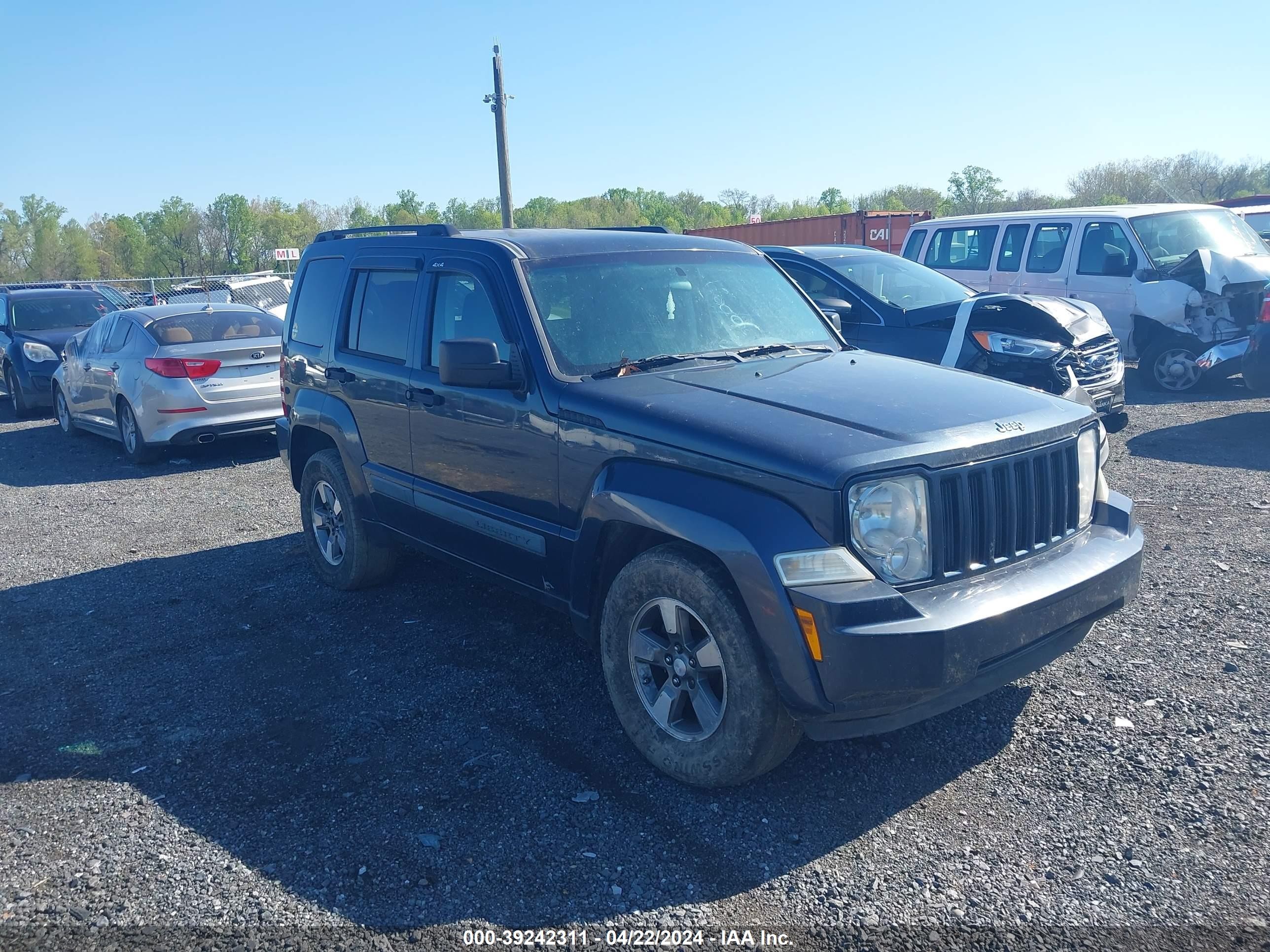 jeep liberty (north america) 2008 1j8gn28k48w213312