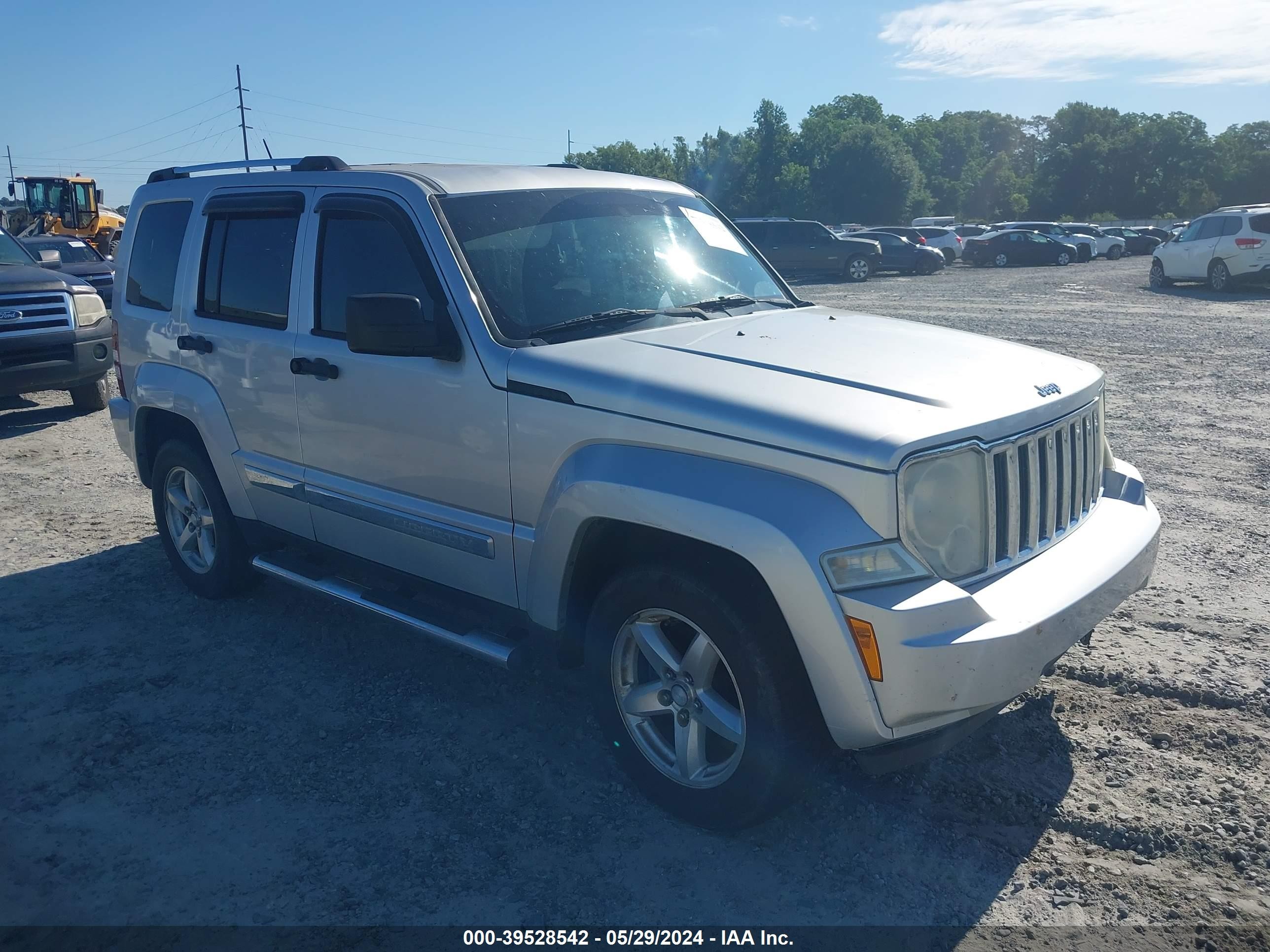 jeep liberty (north america) 2008 1j8gn58k48w204191