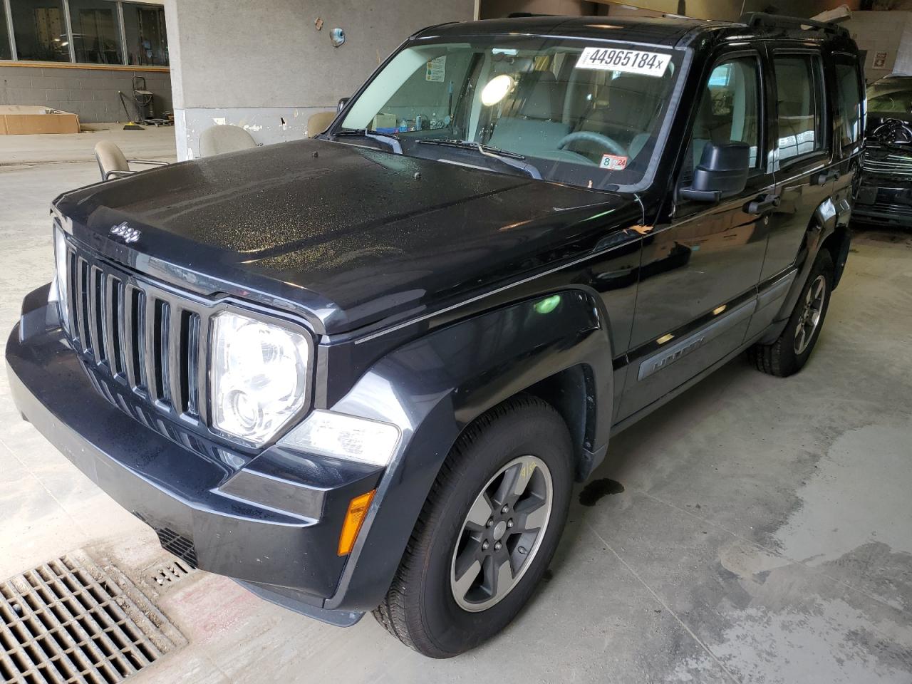 jeep liberty (north america) 2008 1j8gp28k18w147389