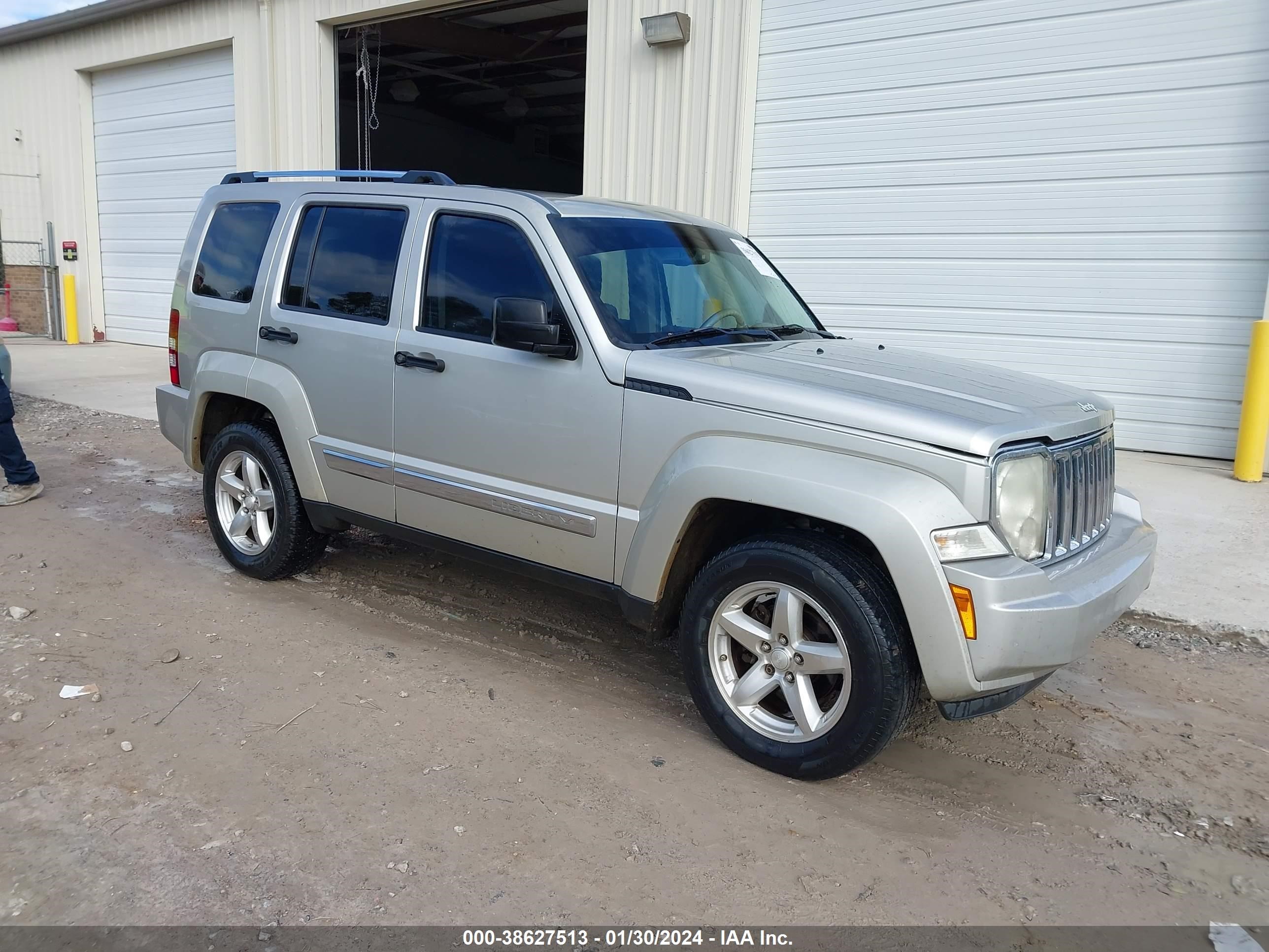 jeep liberty (north america) 2008 1j8gp58k18w148513