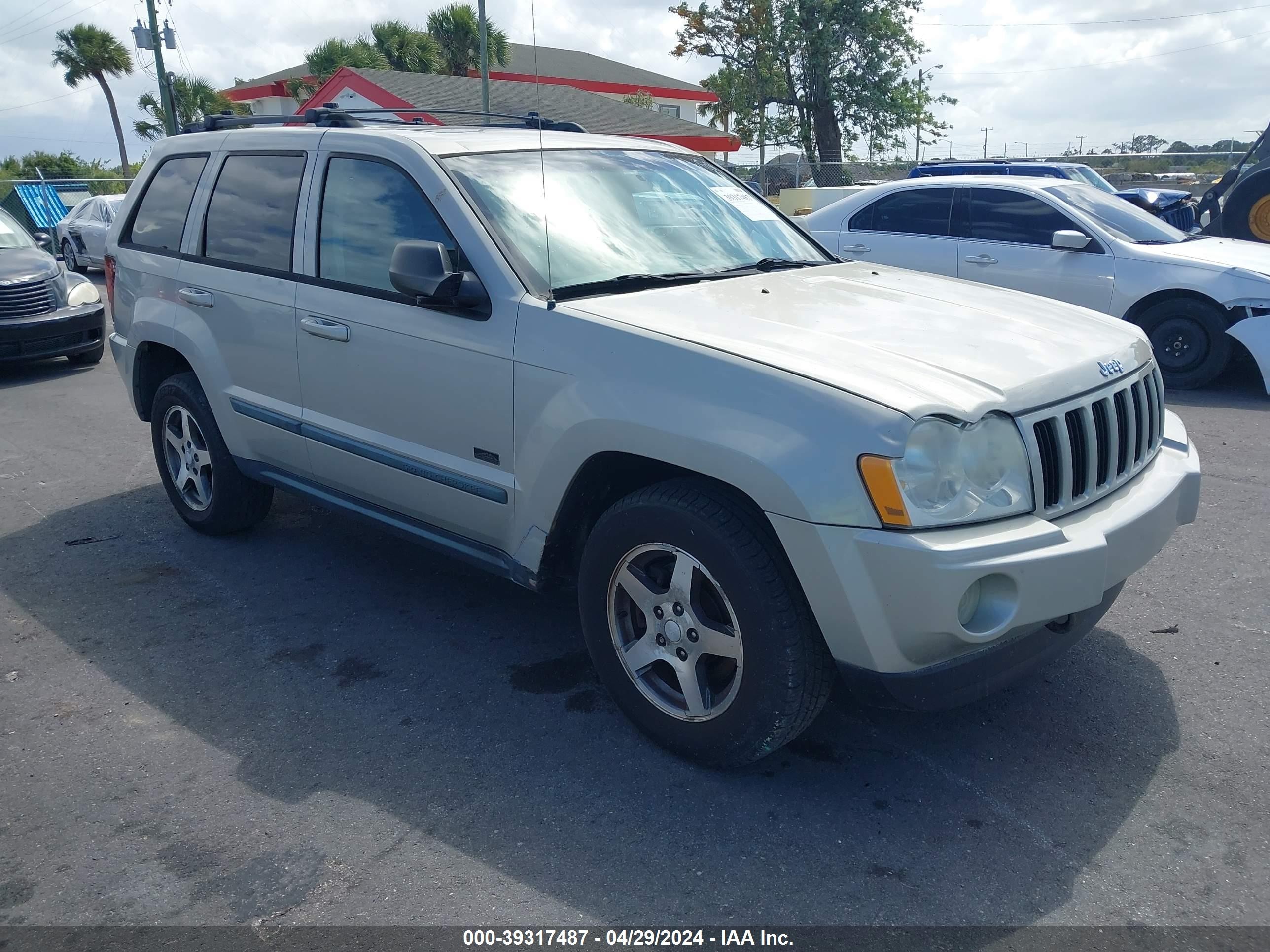 jeep grand cherokee 2007 1j8gr48k17c665508