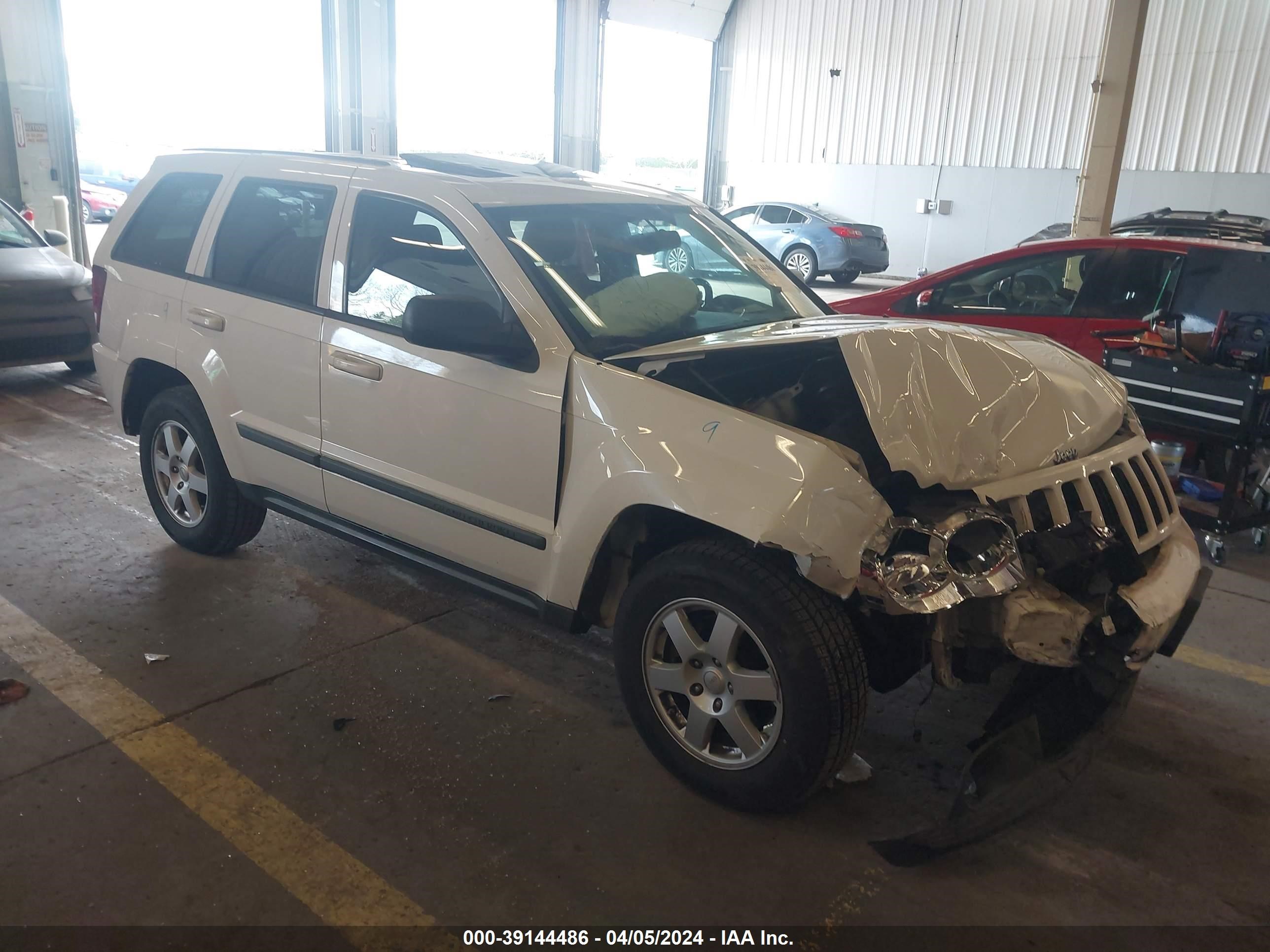 jeep grand cherokee 2008 1j8gr48k18c221885