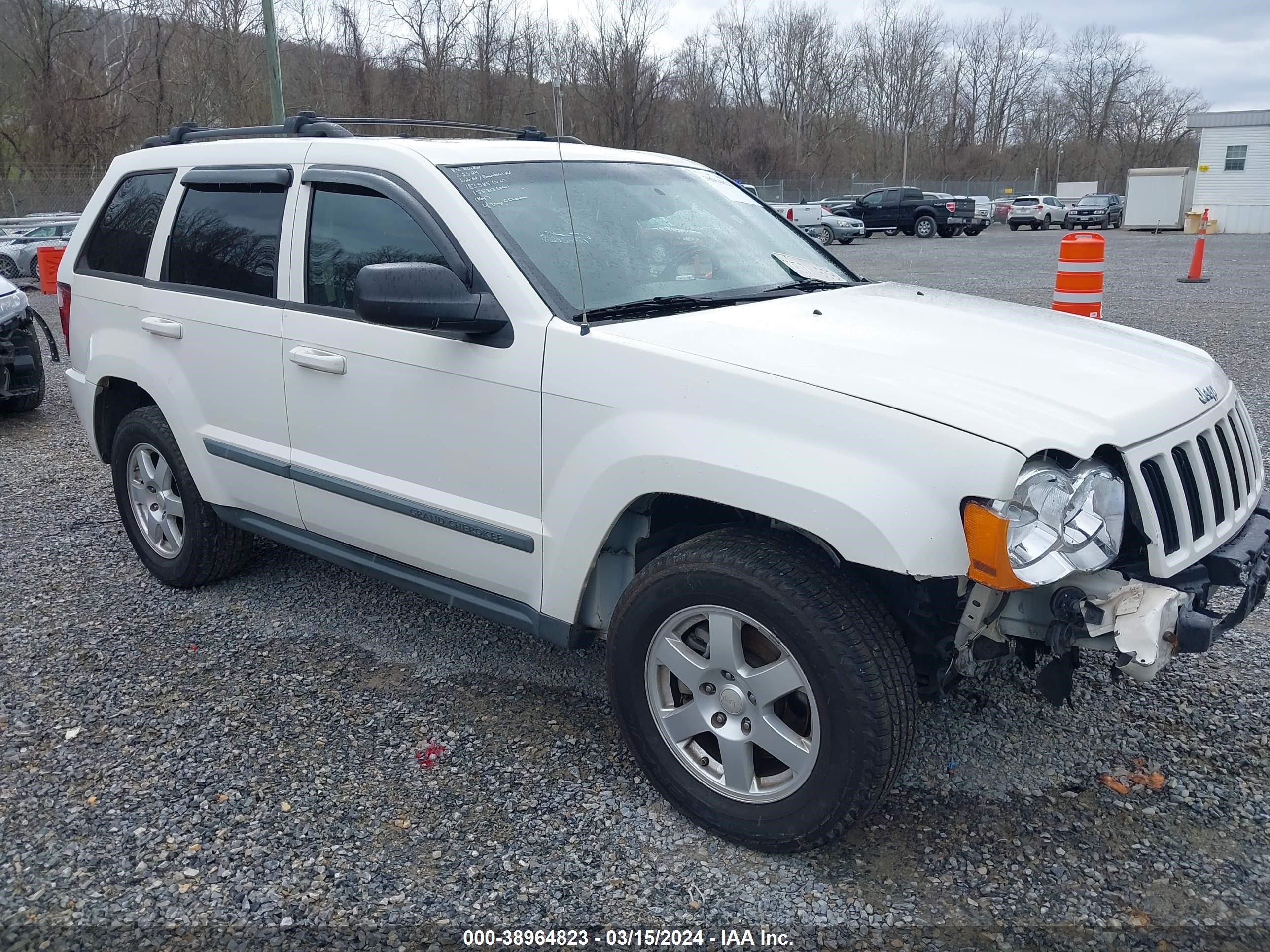 jeep grand cherokee 2008 1j8gr48k68c183585