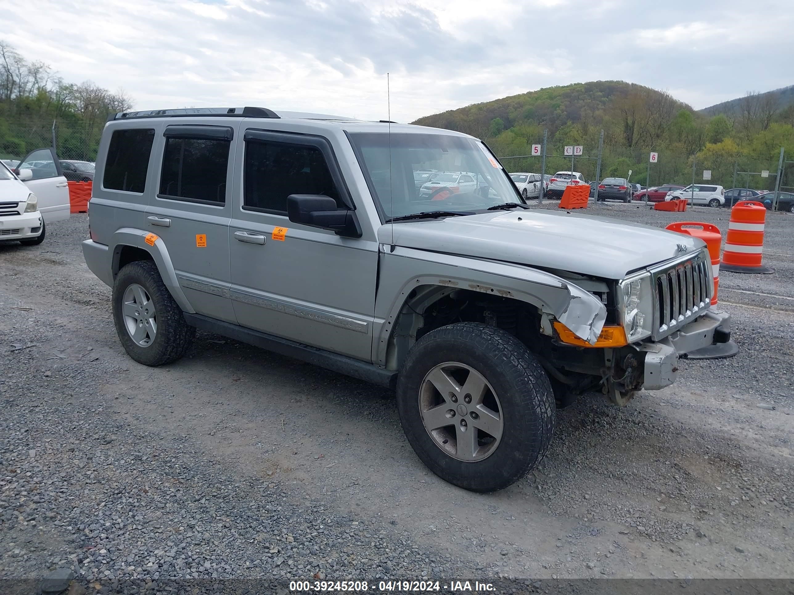 jeep commander 2007 1j8hg58n37c598940