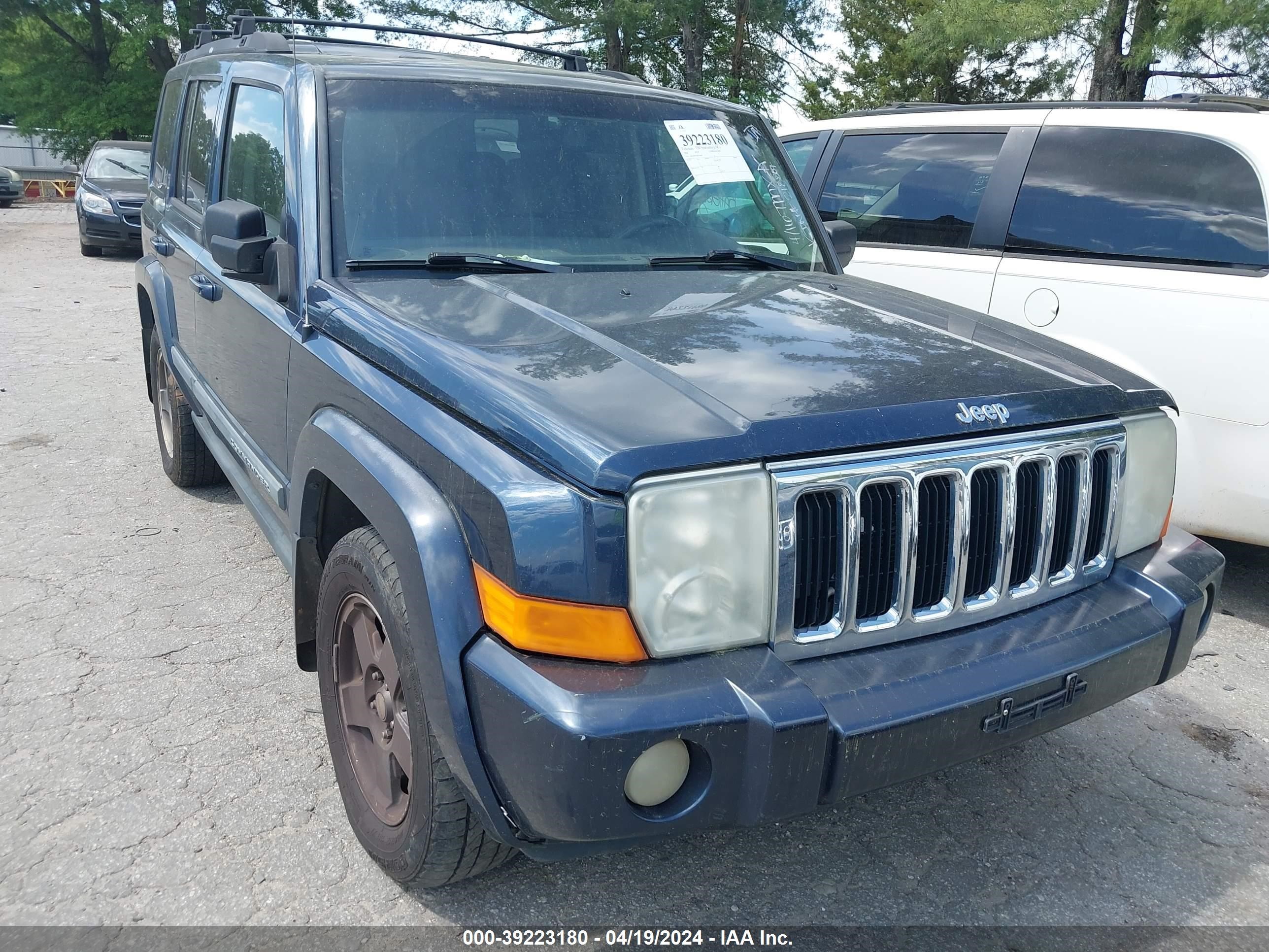 jeep commander 2008 1j8hh48nx8c218887