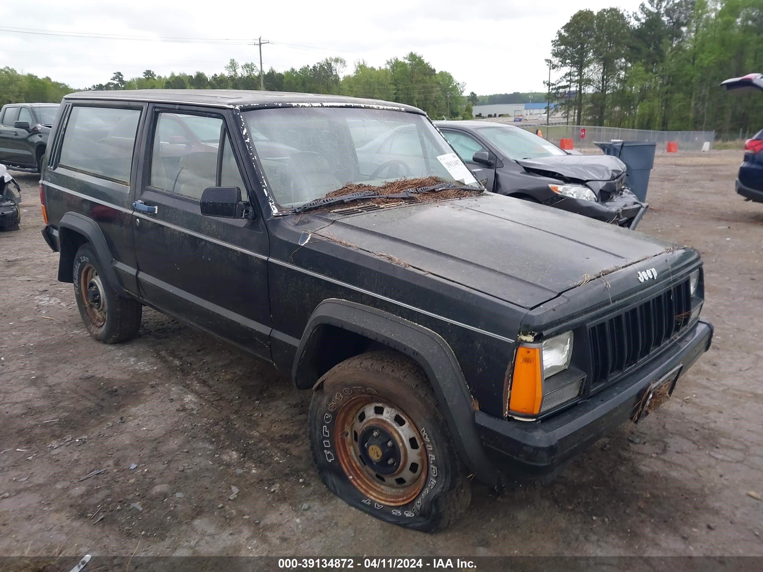 jeep cherokee 1988 1jcmr7712jt135249