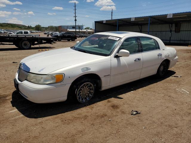 lincoln towncar 1998 1lnfm82w9wy719168