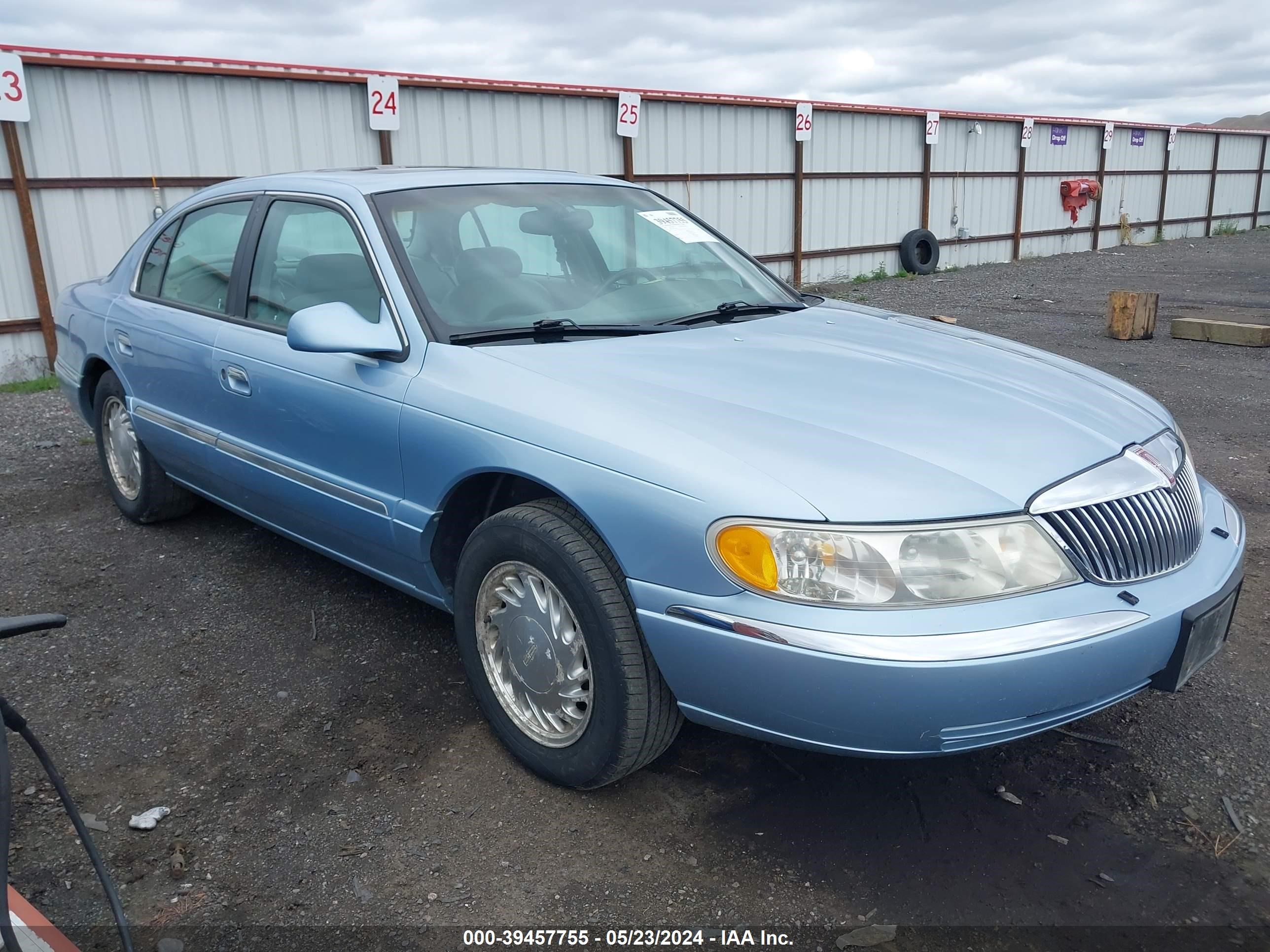 lincoln continental 1998 1lnfm97v3wy712643