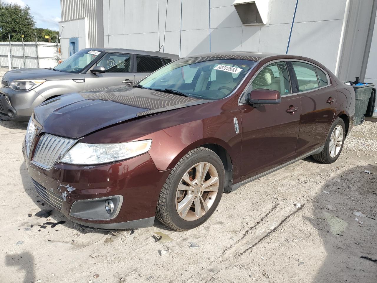 lincoln mks 2010 1lnhl9dr1ag609755