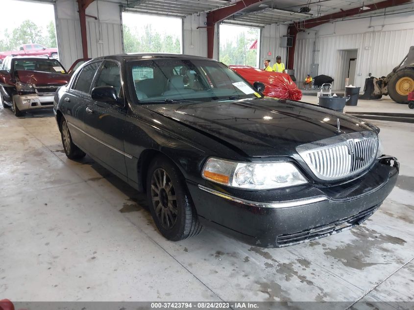 lincoln town car 2006 1lnhm81v36y644386