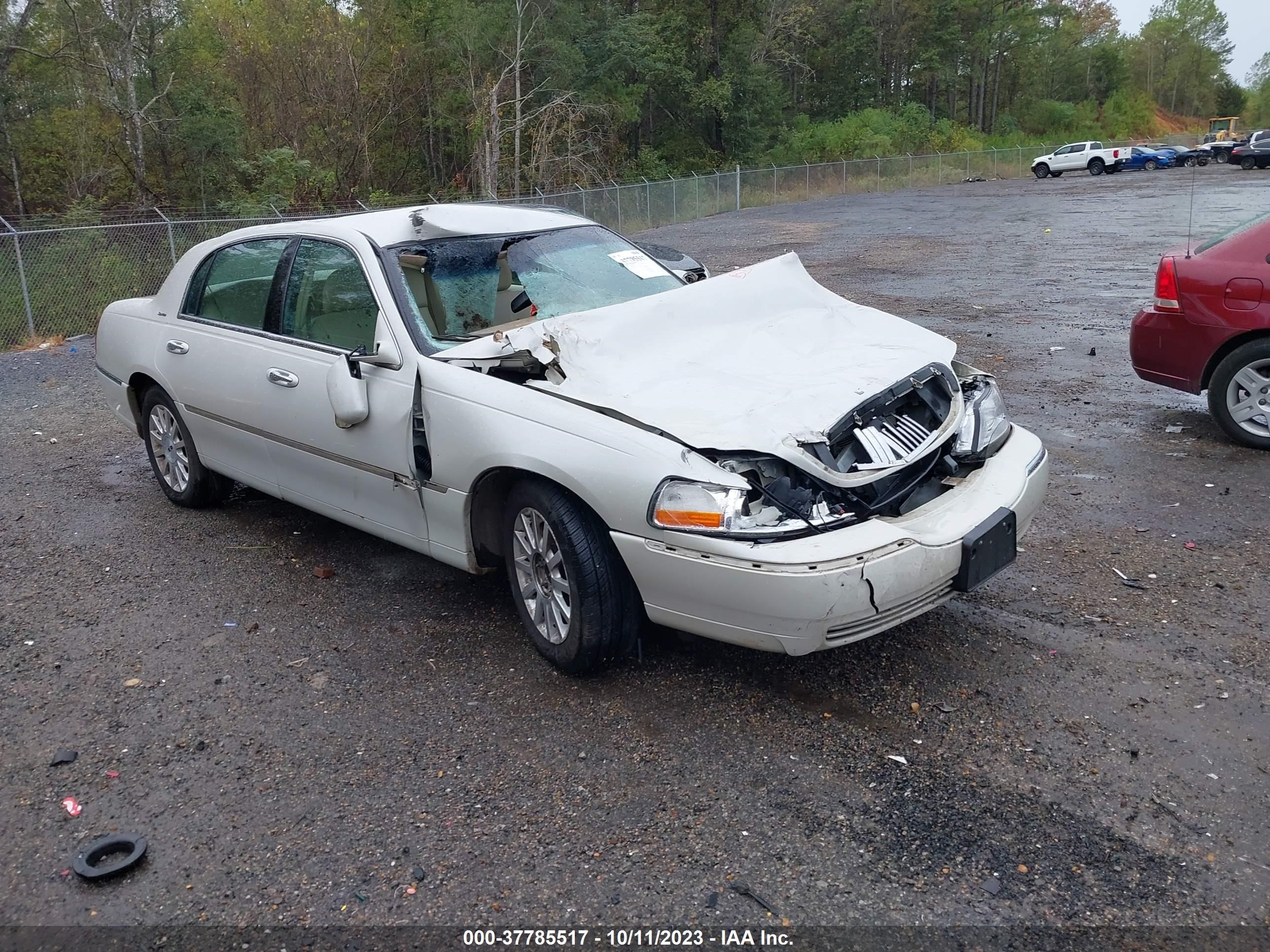 lincoln town car 2006 1lnhm81v86y627812