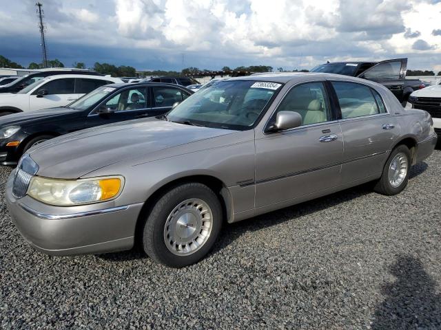 lincoln town car e 1999 1lnhm81w0xy668994