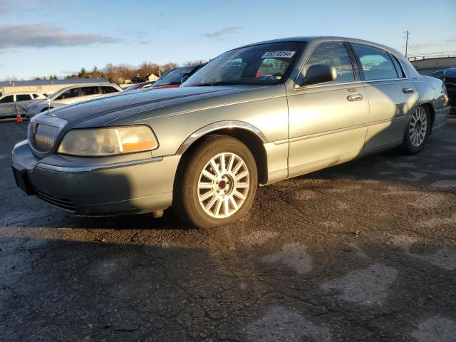 lincoln town car e 2004 1lnhm81w24y602376