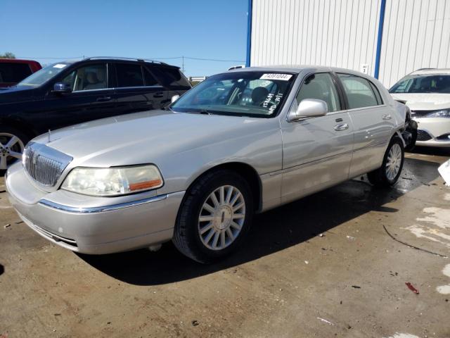 lincoln town car e 2004 1lnhm81w64y668932