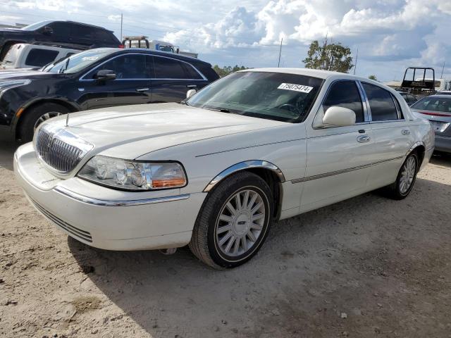 lincoln town car s 2005 1lnhm81w75y604528