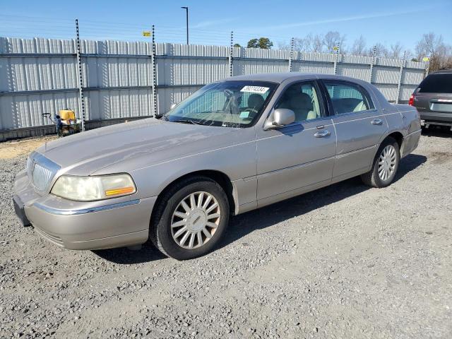 lincoln towncar 2003 1lnhm81w83y626714