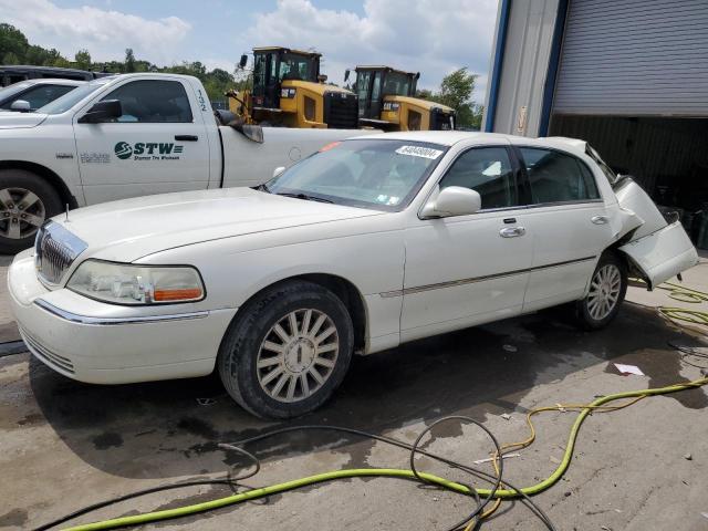 lincoln towncar 2003 1lnhm81w83y671524