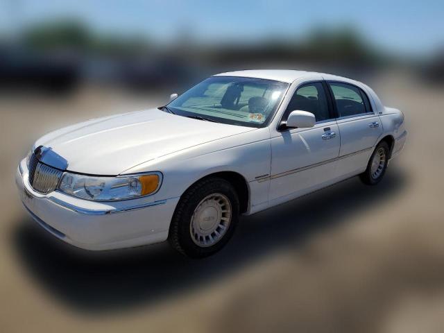 lincoln towncar 2001 1lnhm81w91y676227