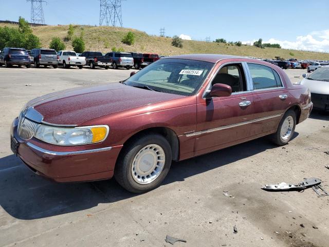 lincoln towncar 2002 1lnhm81w92y654309