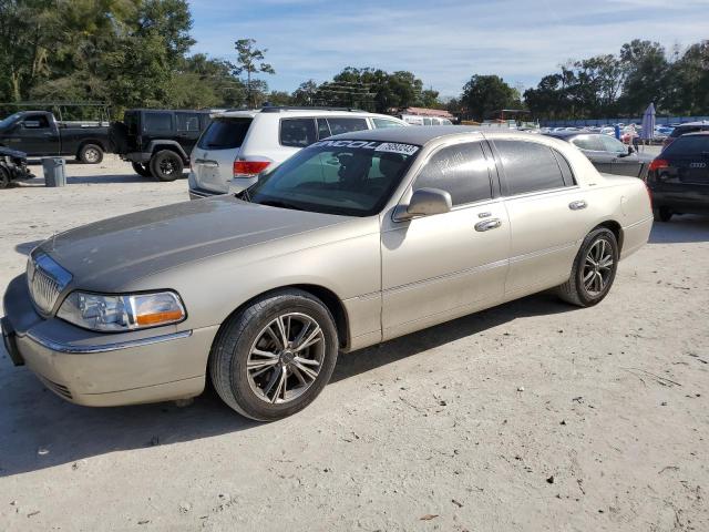 lincoln towncar 2004 1lnhm81wx4y632578