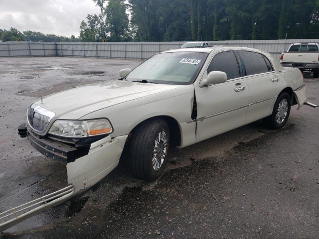 lincoln towncar 2007 1lnhm82v17y608700