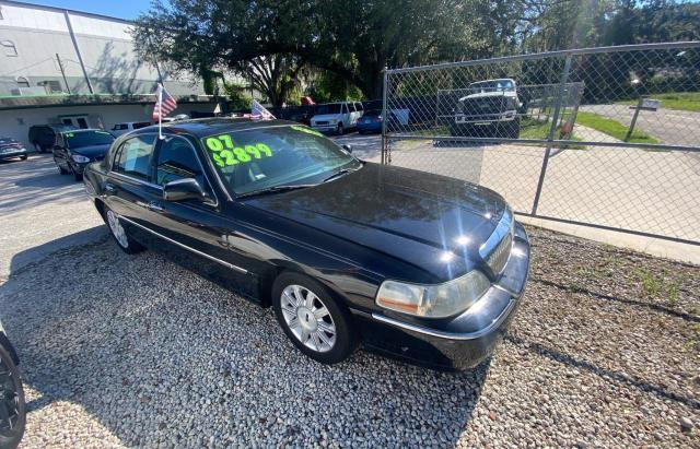 lincoln town car s 2007 1lnhm82v27y620810