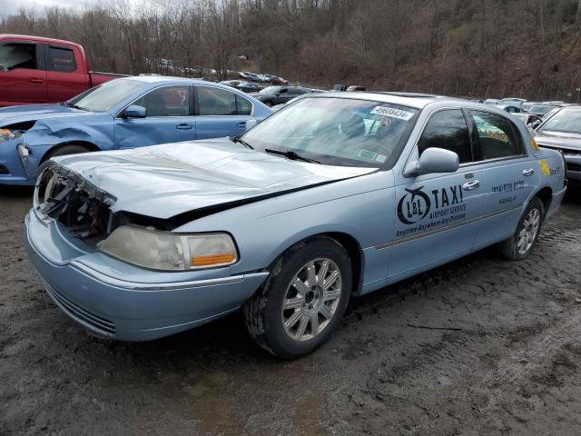 lincoln towncar 2007 1lnhm82v67y618428