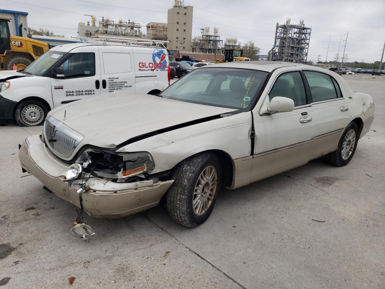 lincoln town car 2006 1lnhm82v76y613771