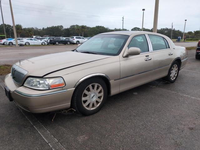 lincoln town car s 2007 1lnhm82v97y619377