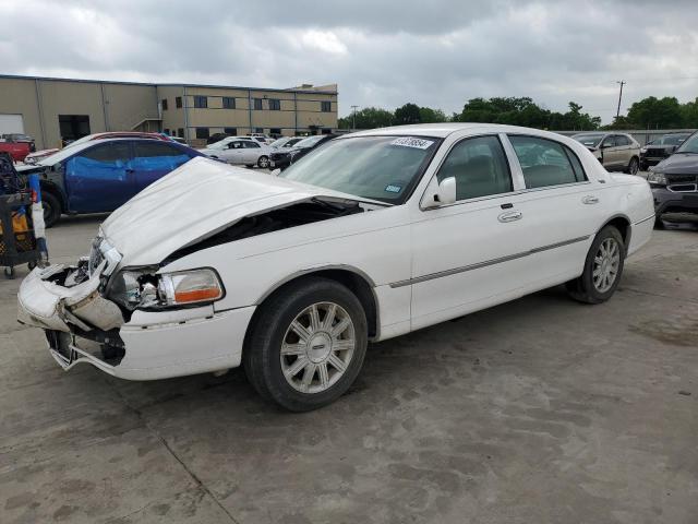 lincoln towncar 2007 1lnhm82vx7y601230