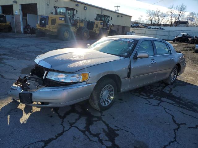 lincoln towncar 2001 1lnhm82w01y706925