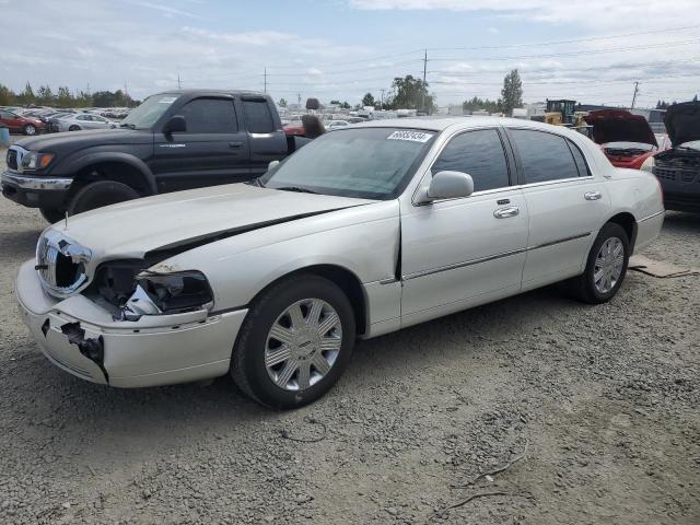 lincoln town car s 2005 1lnhm82w25y628864